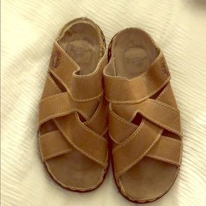 Dr Martin slip on leather sandals